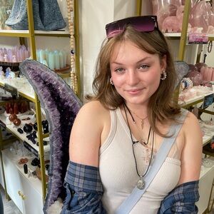 Meet your Posher, Nicole